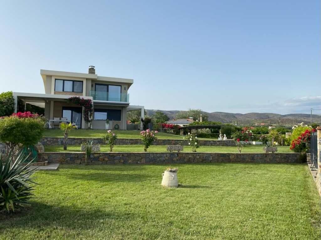Villa Eva Dikella